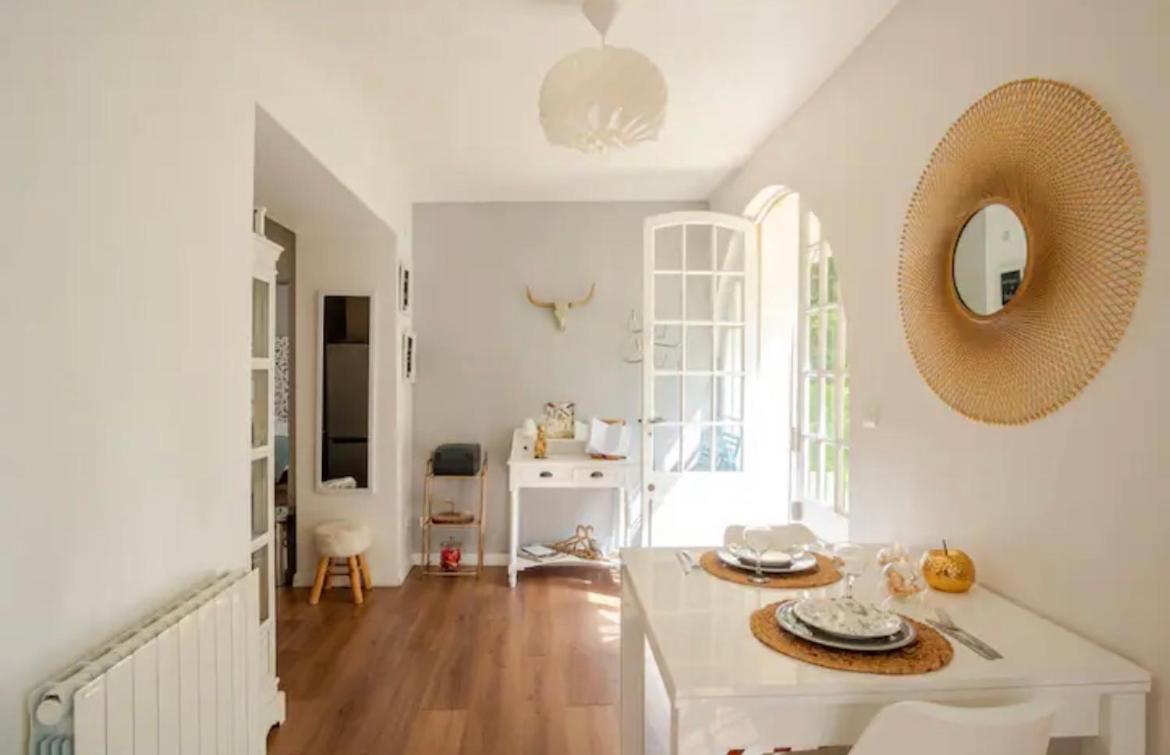 Escale Caux Cooning**** Charme Et Balneo Etretat Apartamento Exterior foto