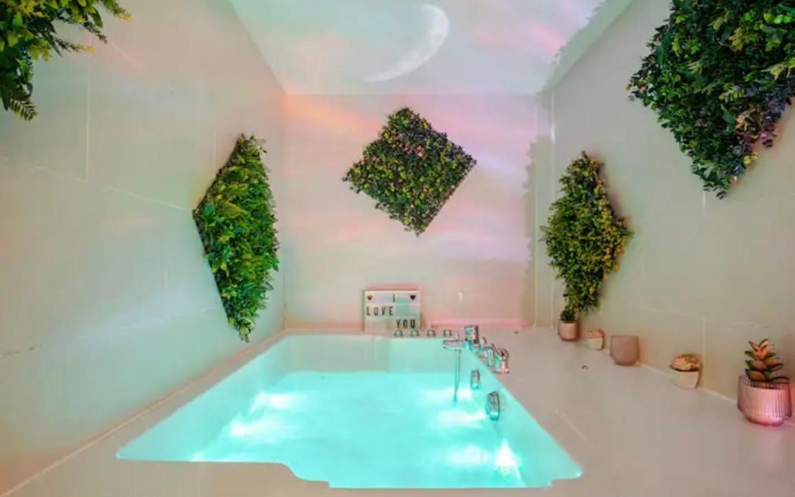 Escale Caux Cooning**** Charme Et Balneo Etretat Apartamento Exterior foto